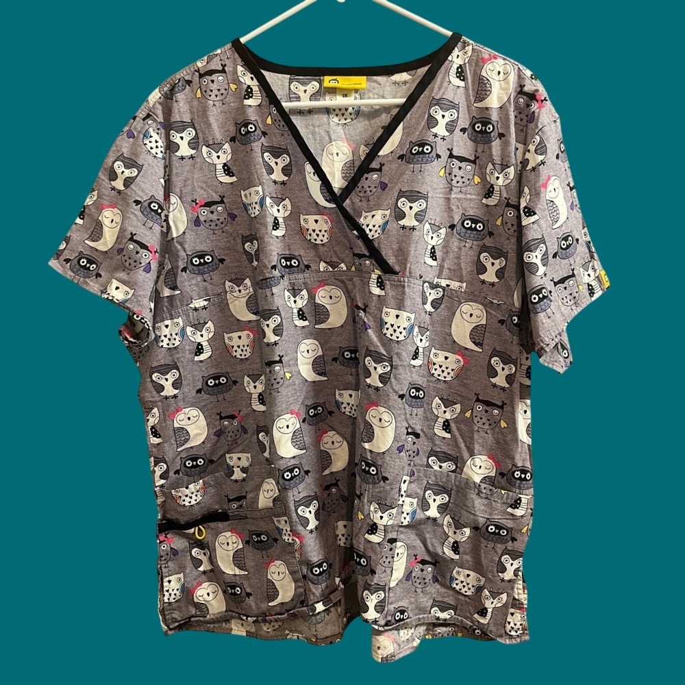 WonderWink Owl Print Scrub Top Women 2X Grey Mock Wrap V-Neck Cotton 6027